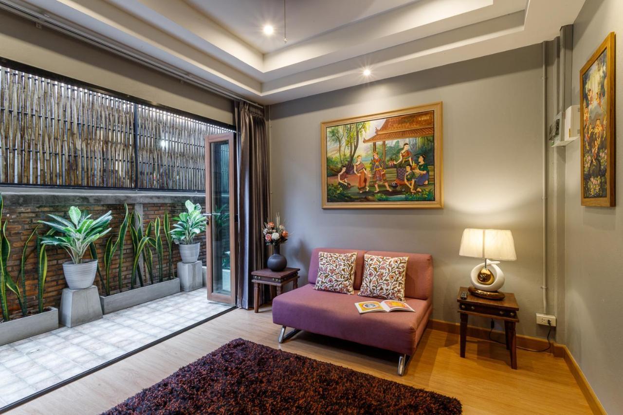 Hostel One Art And Gallery Чиангмай Екстериор снимка
