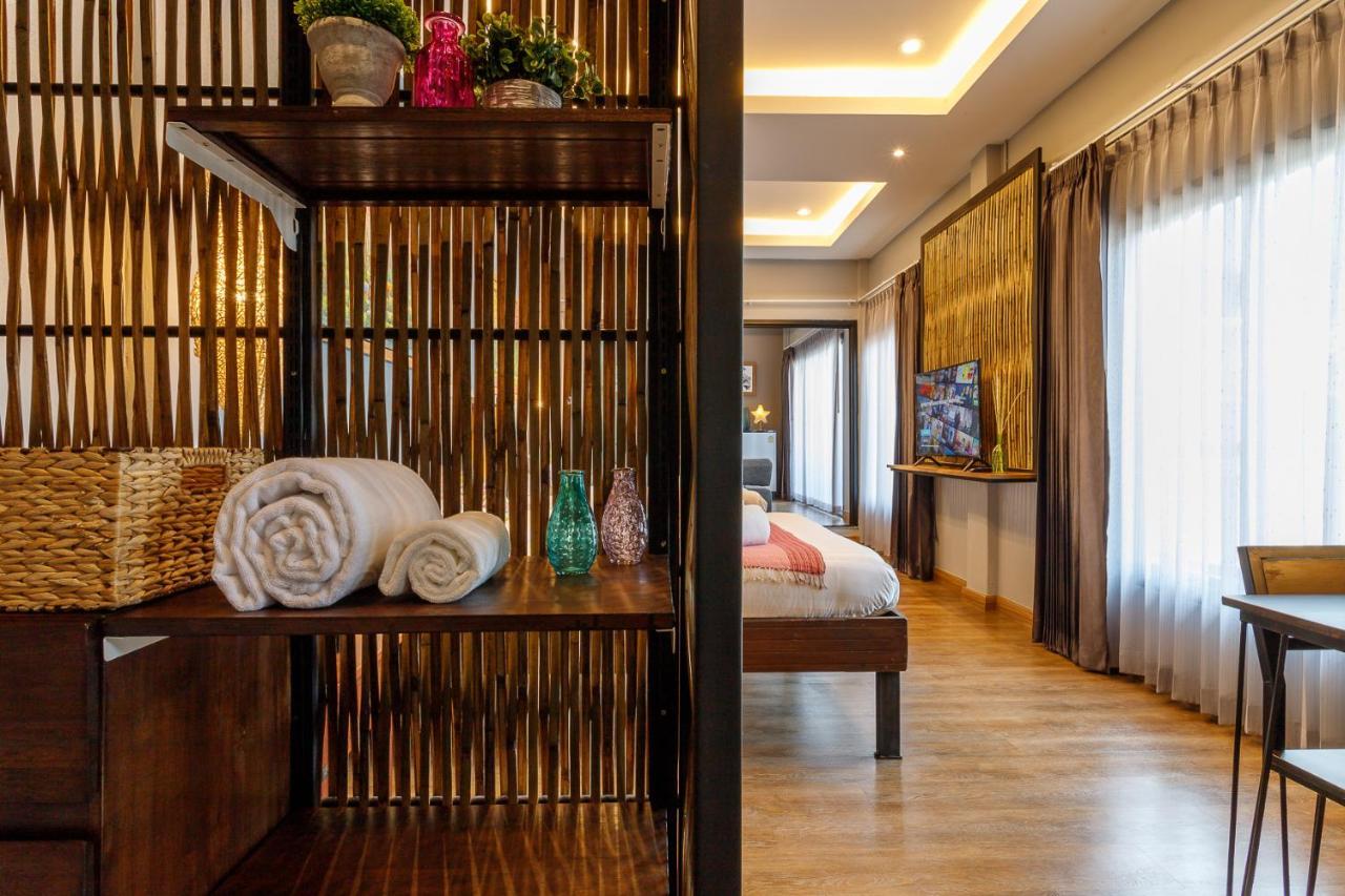 Hostel One Art And Gallery Чиангмай Екстериор снимка
