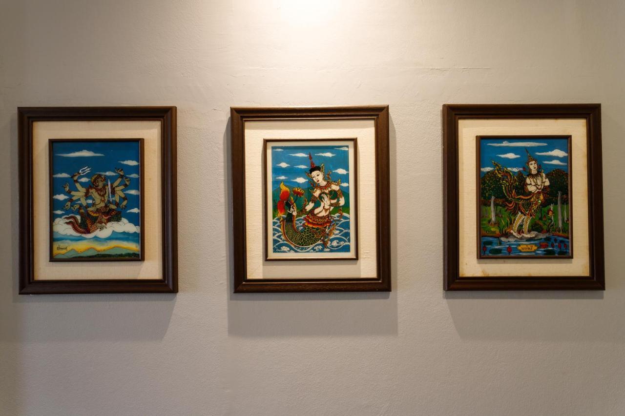 Hostel One Art And Gallery Чиангмай Екстериор снимка