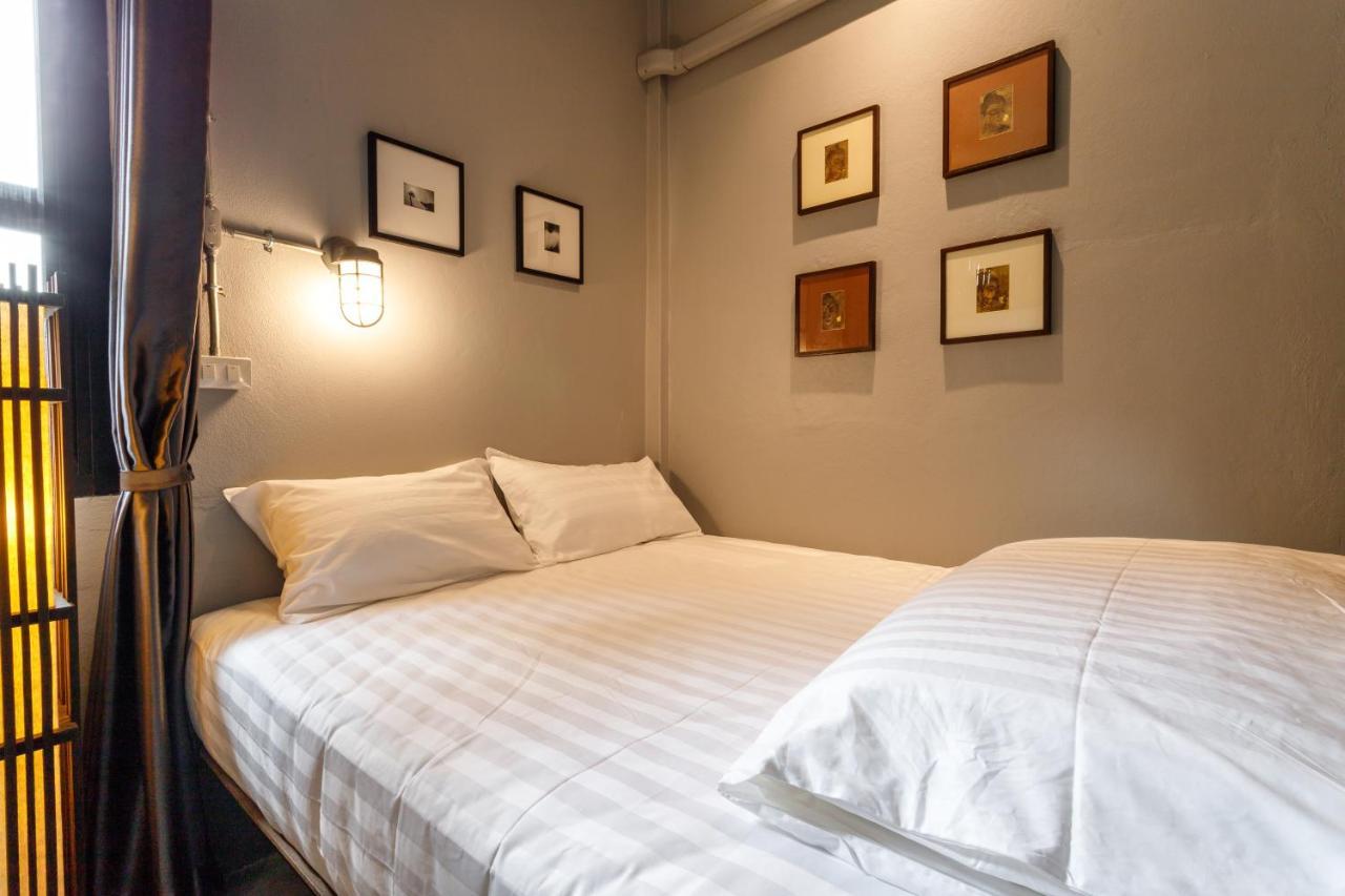 Hostel One Art And Gallery Чиангмай Екстериор снимка